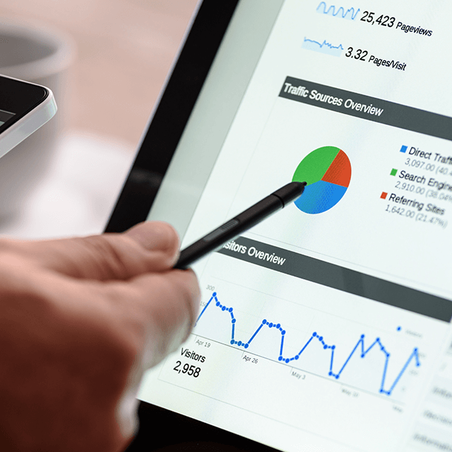 Comparing Geofencing with Other Digital Marketing Strategies