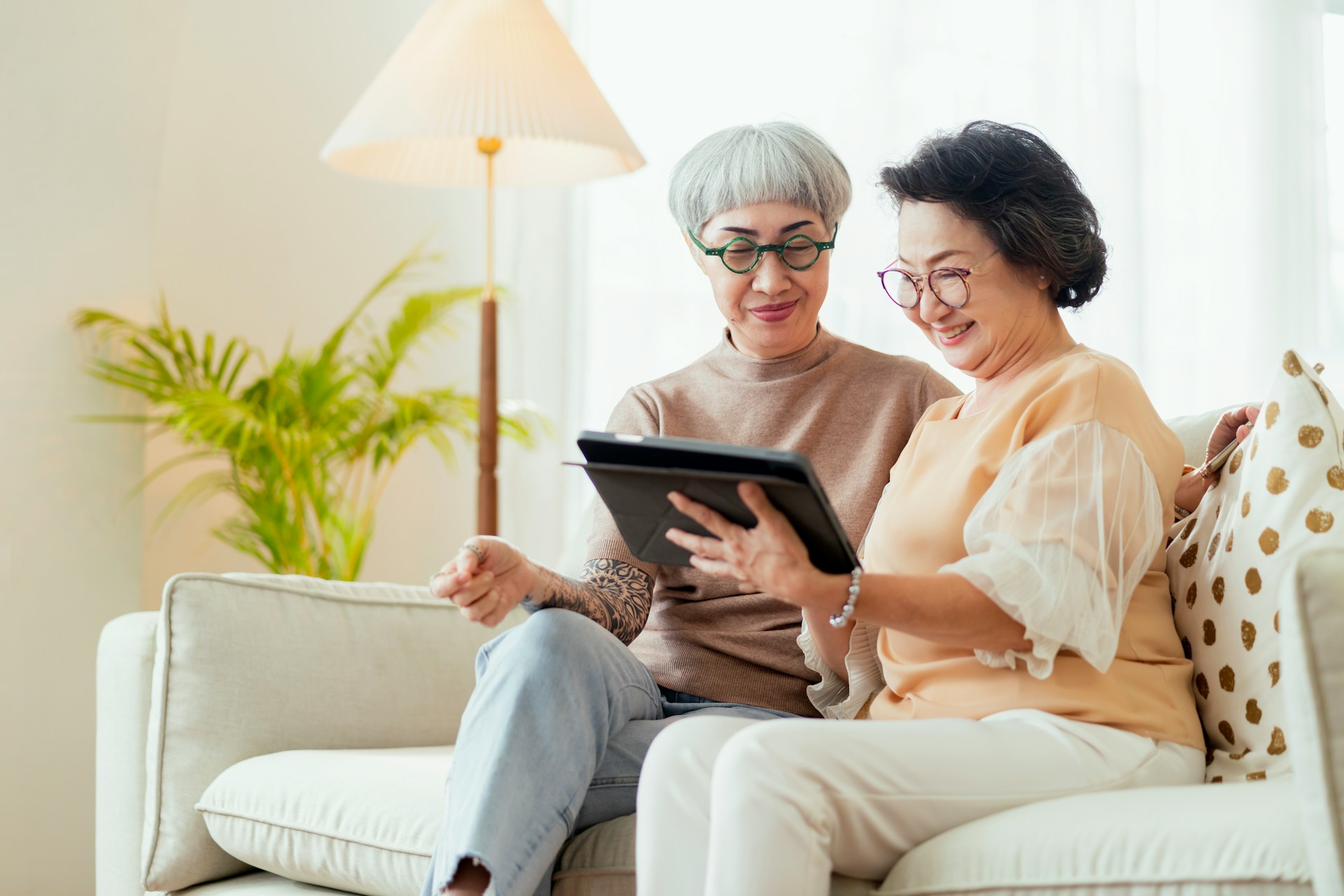 Amplifying Senior Care Facility Engagement with Programmatic Display Advertising